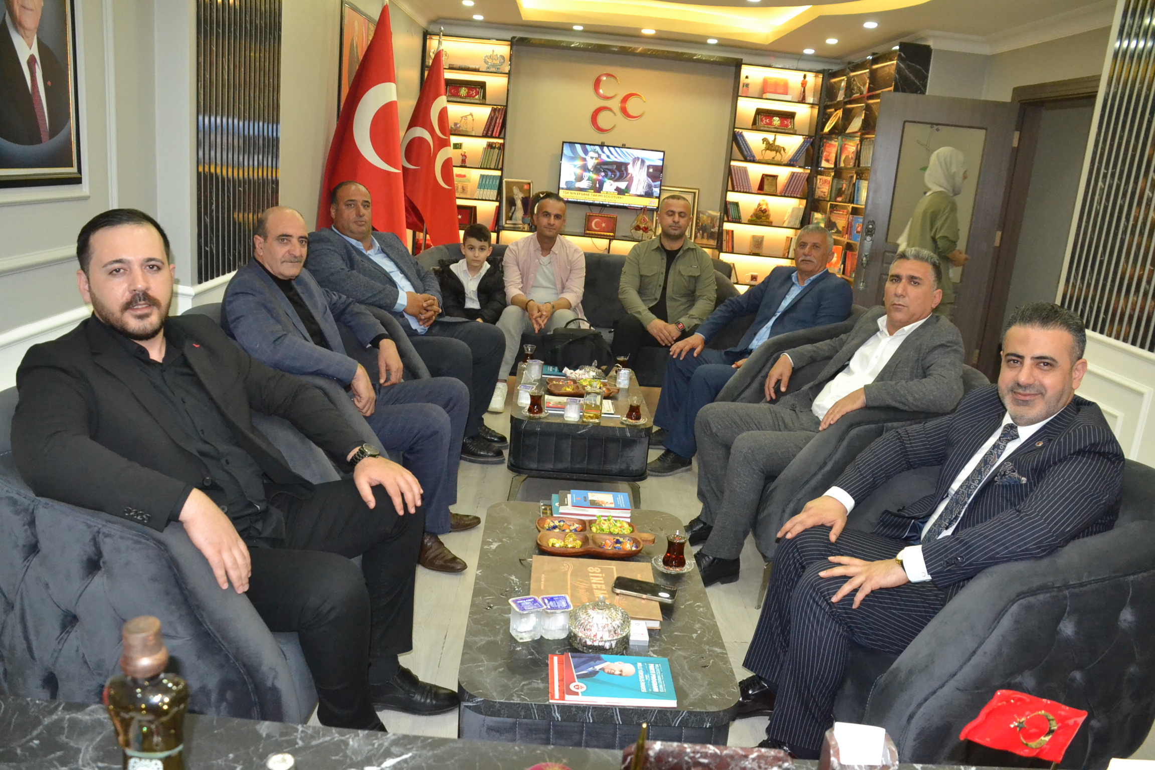 MHP’de bayramlaşma