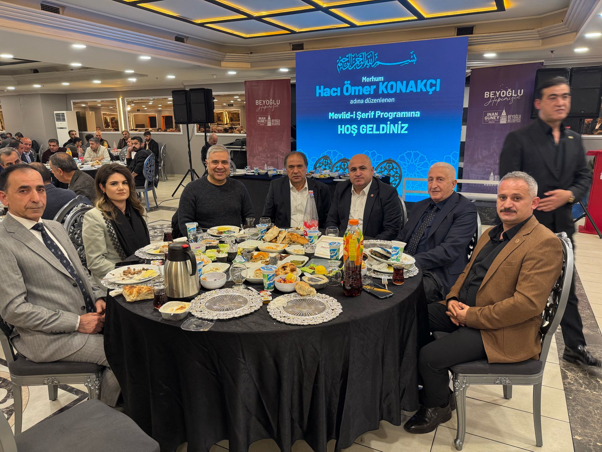 Konakçı ailesinden anlamlı iftar