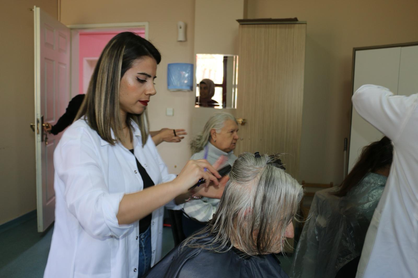 Batman Belediyesi yaşlıları unutmadı