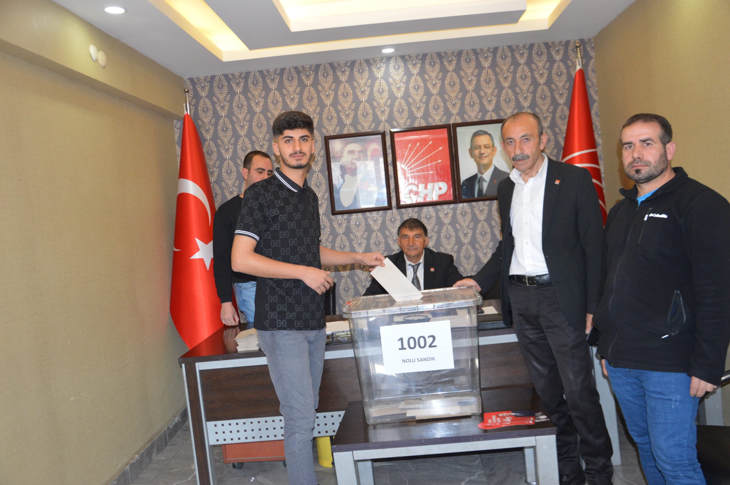 CHP’liler sandığa koştu!