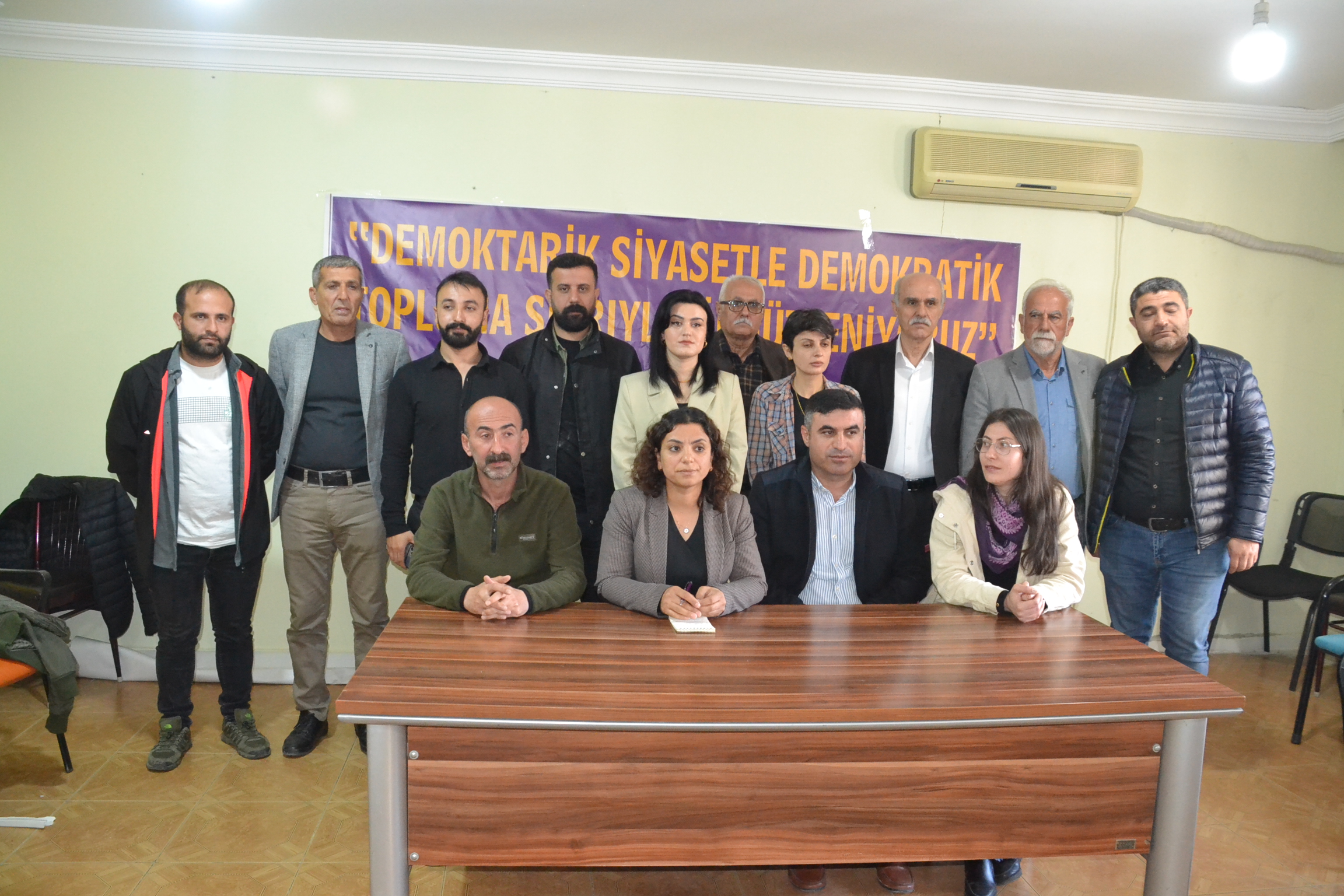 DEM Parti kongreye hazırlanıyor