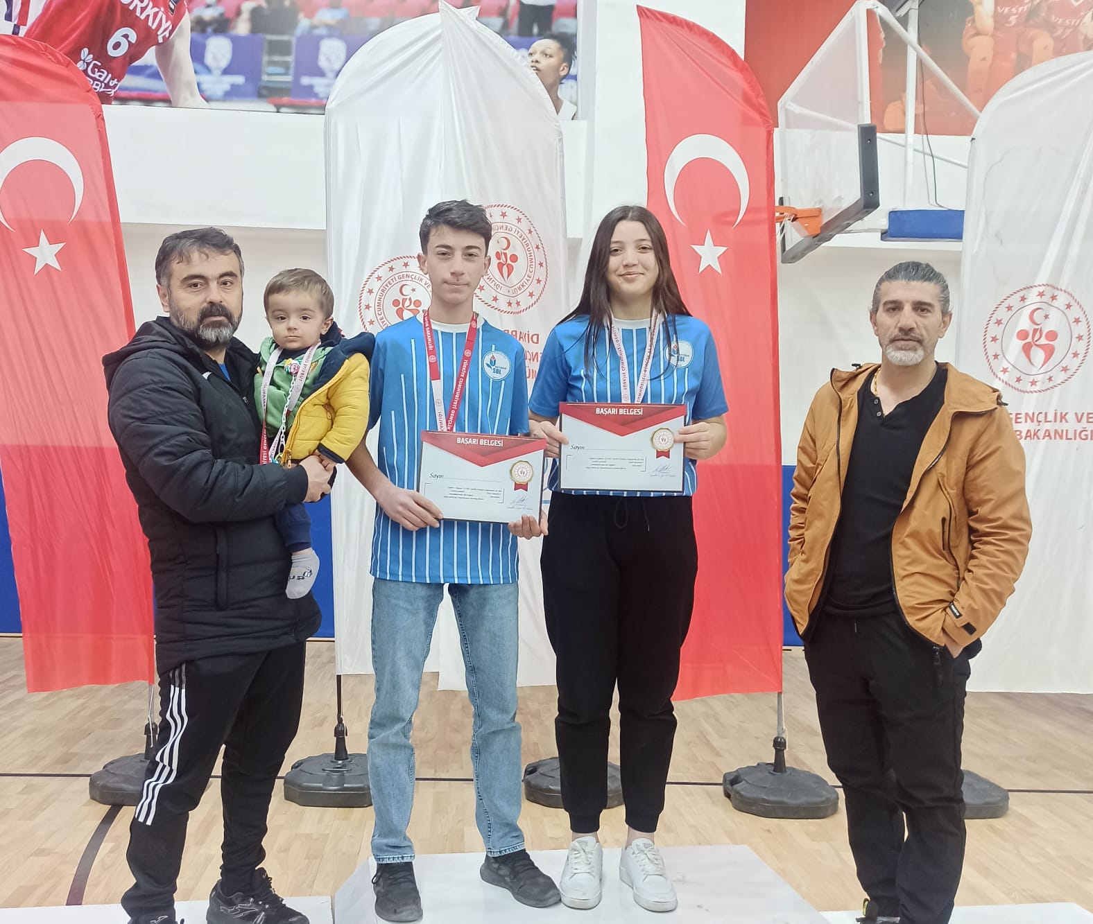 Floor Curling’te finale yükseldiler