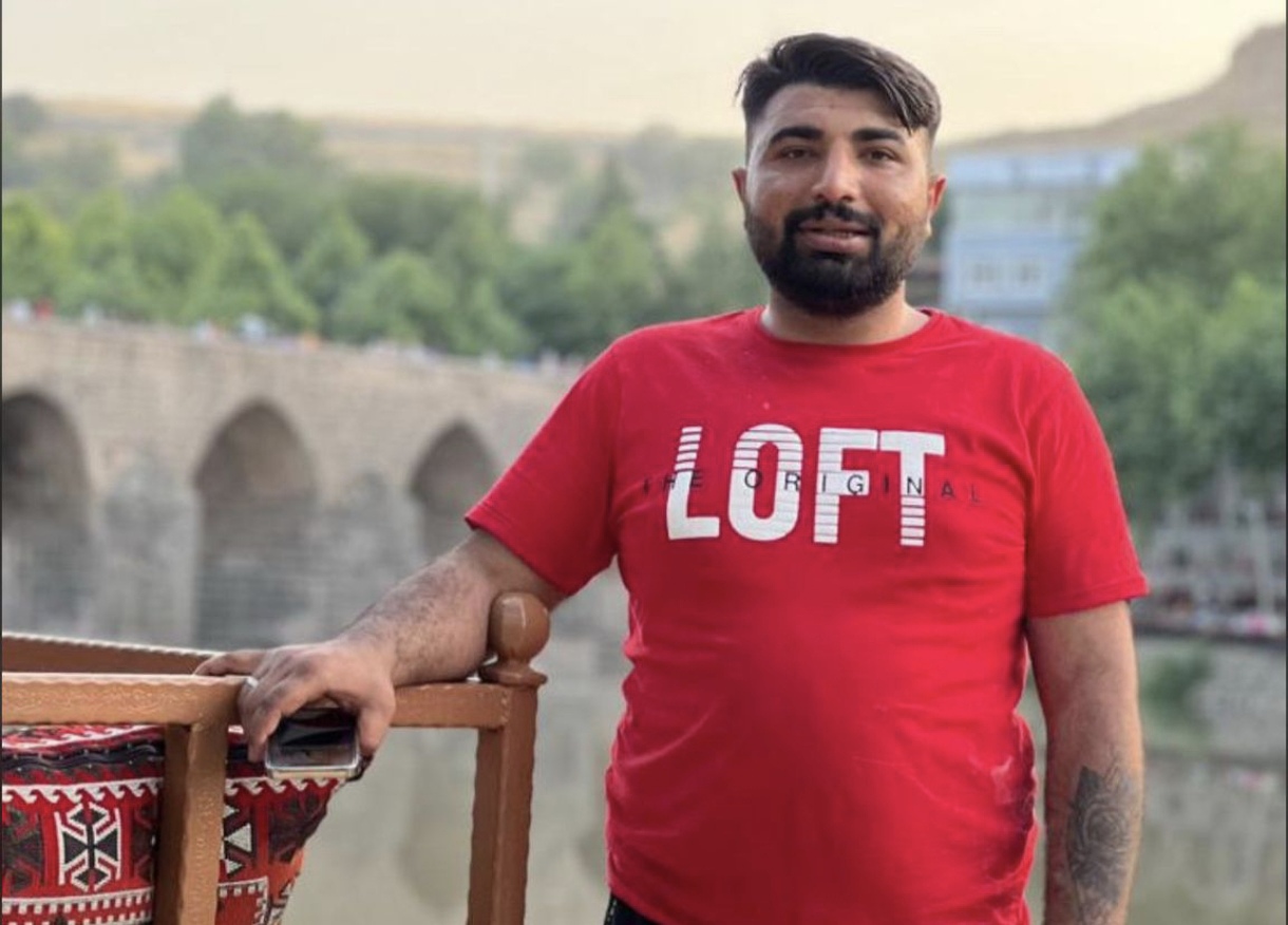 Silahlı kavgada yaşamını yitirdi