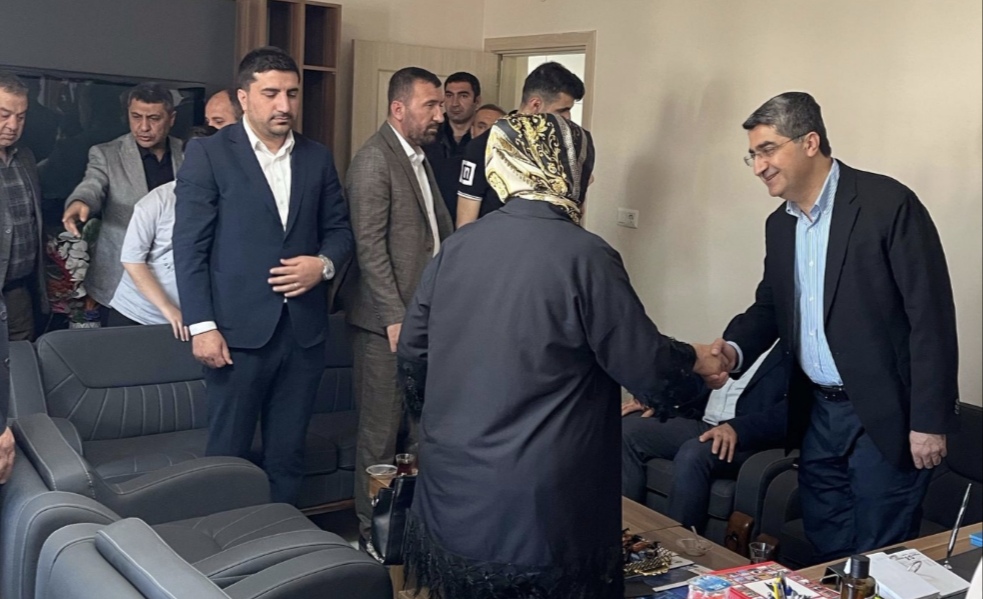 Ekmen, bayramı Batman’da geçirdi