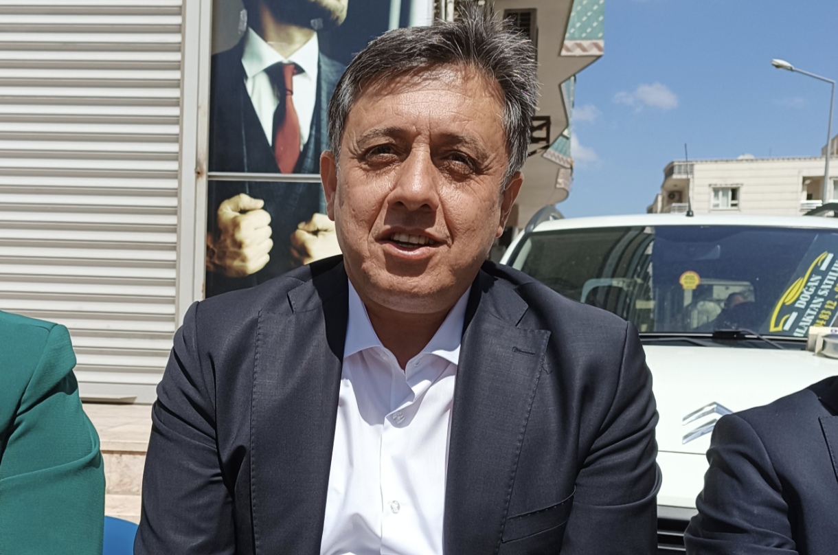 “Zor bir süreçten geçiyoruz”