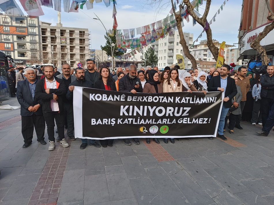 Kobani’deki saldırıya tepki