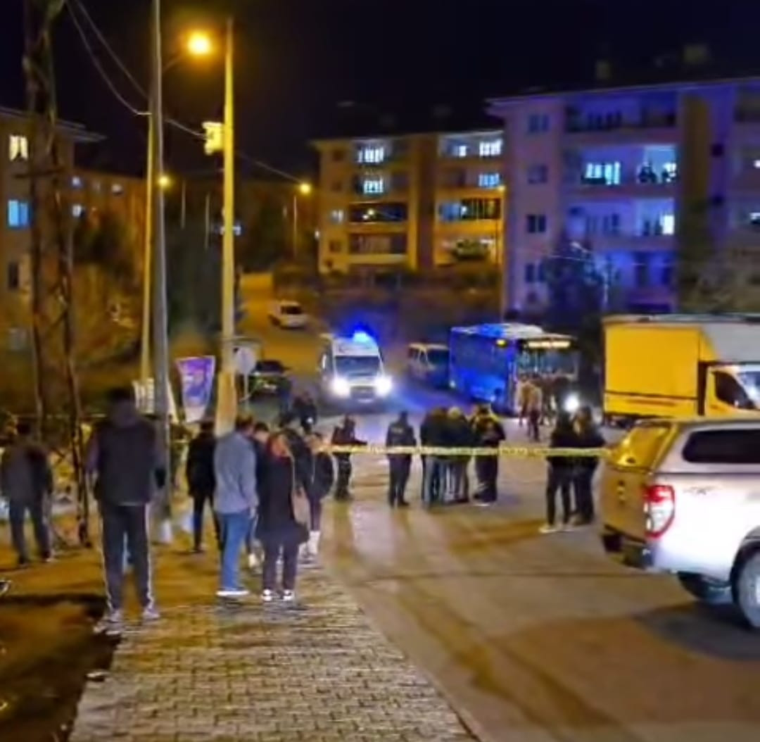 Kuyubaşı TOKİ’de silahlar konuştu