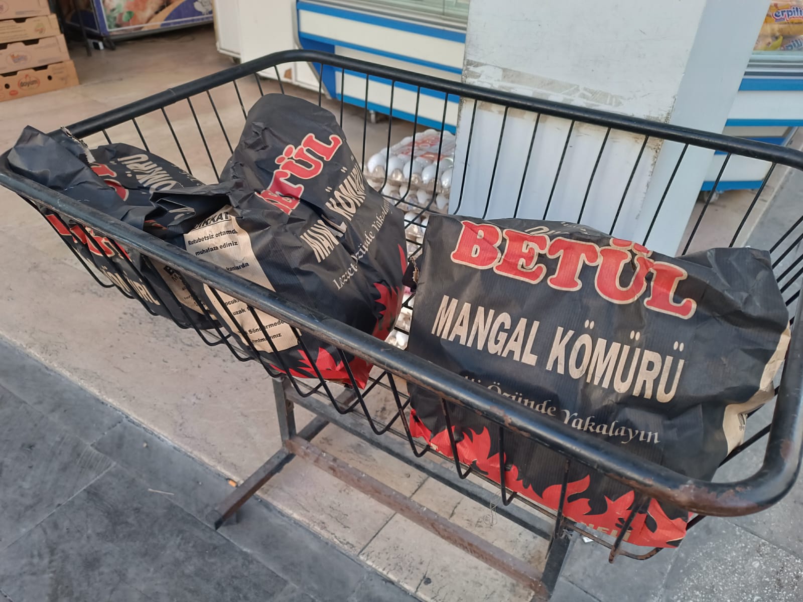 Mangal Kömürü Fiyatında İki Kat Artış