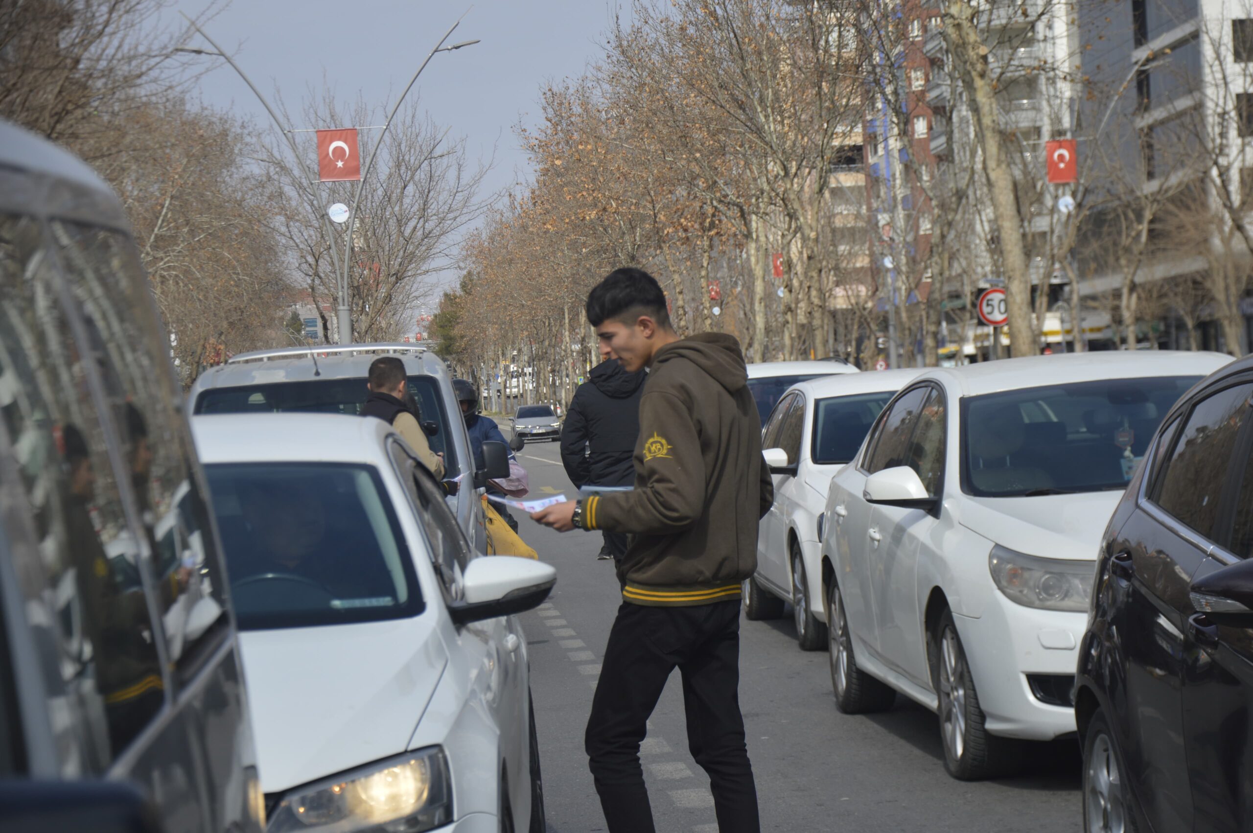 Öğrencilerden trafikte saygı farkındalığı