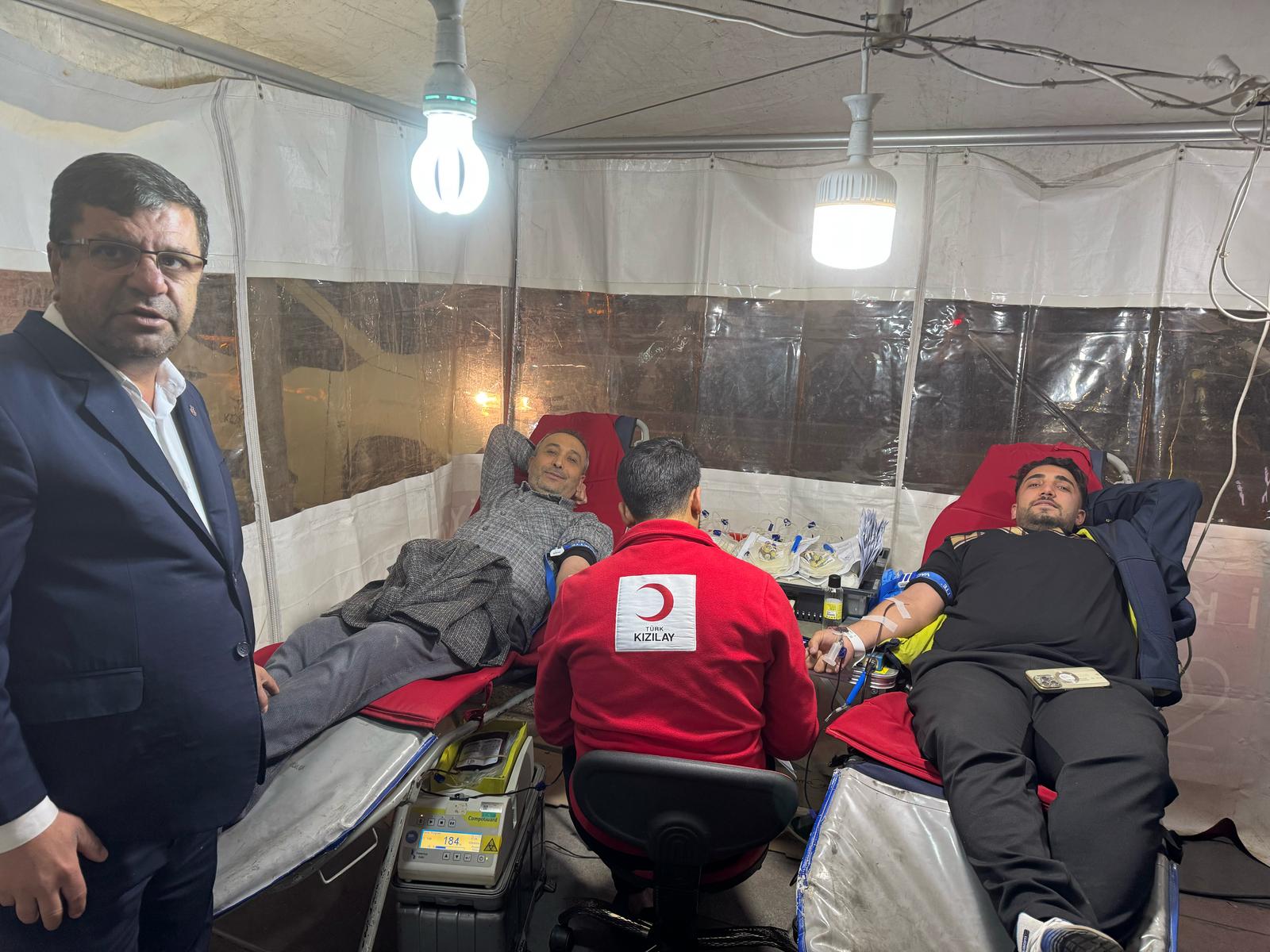 Öz Sağlık-İş Sendikasından kan bağışı