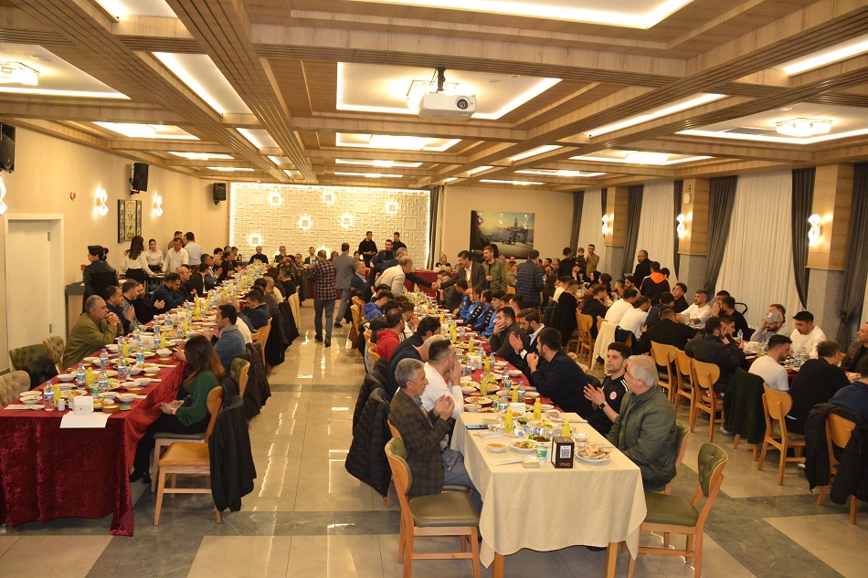 TPAO’dan sporculara iftar yemeği
