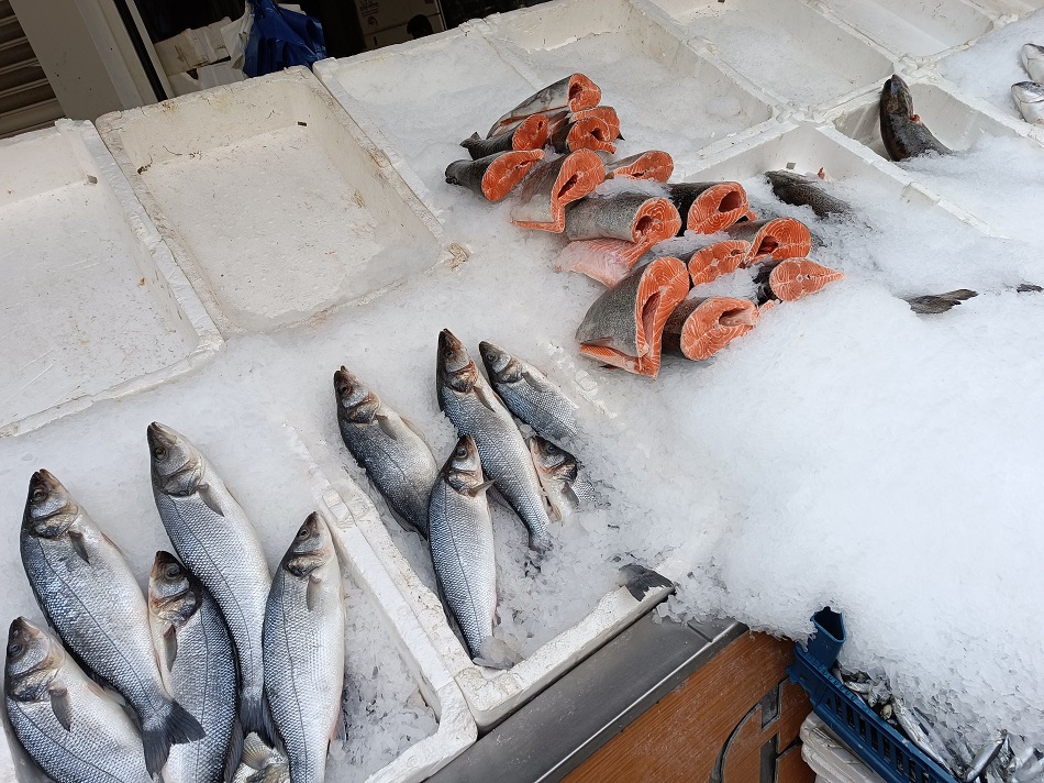 Balıkta pişirme hizmeti