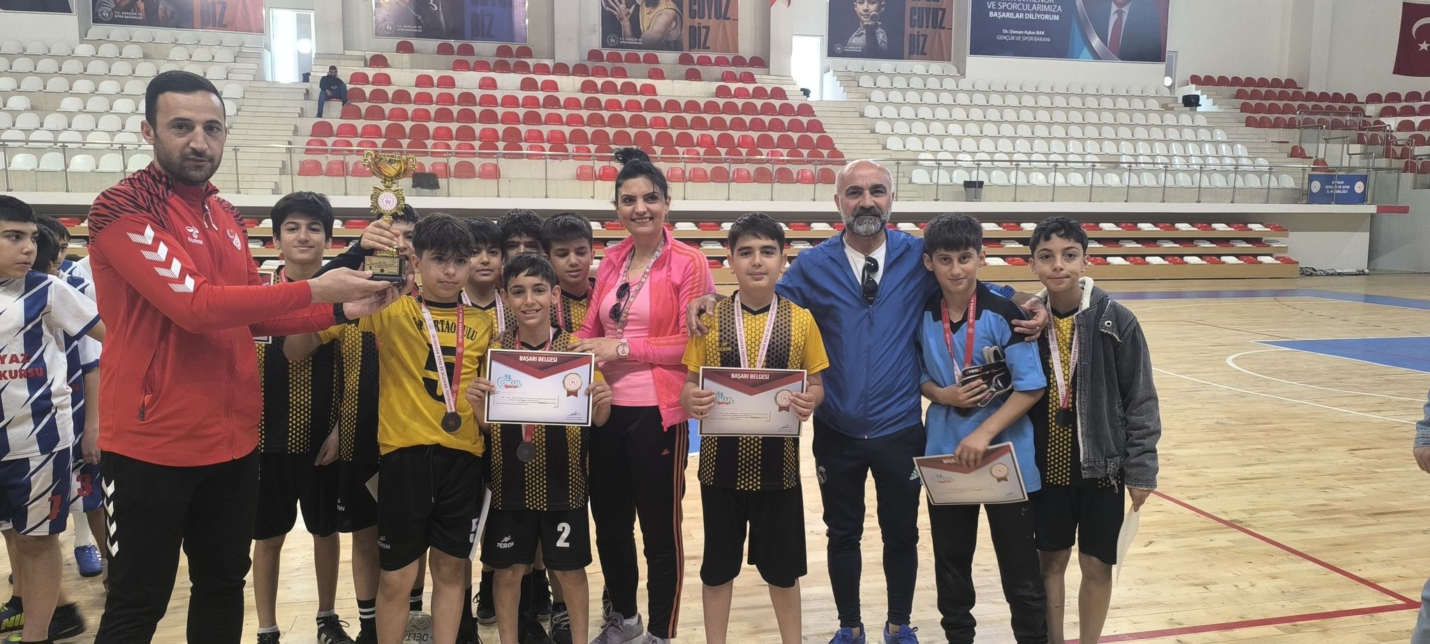 Futsalın küçük şampiyonları