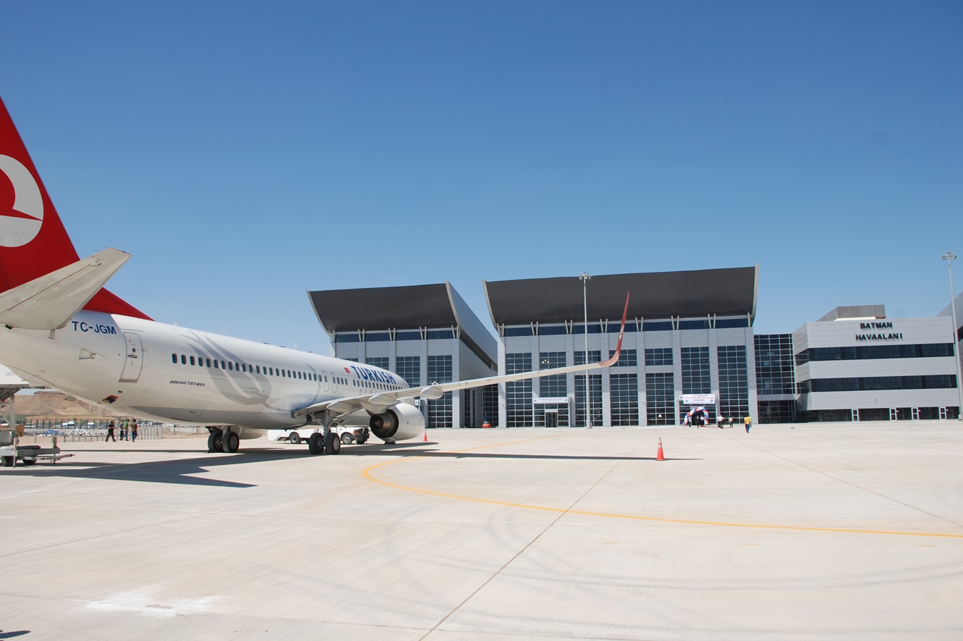 Havalimanından 46 bin yolcu uçtu