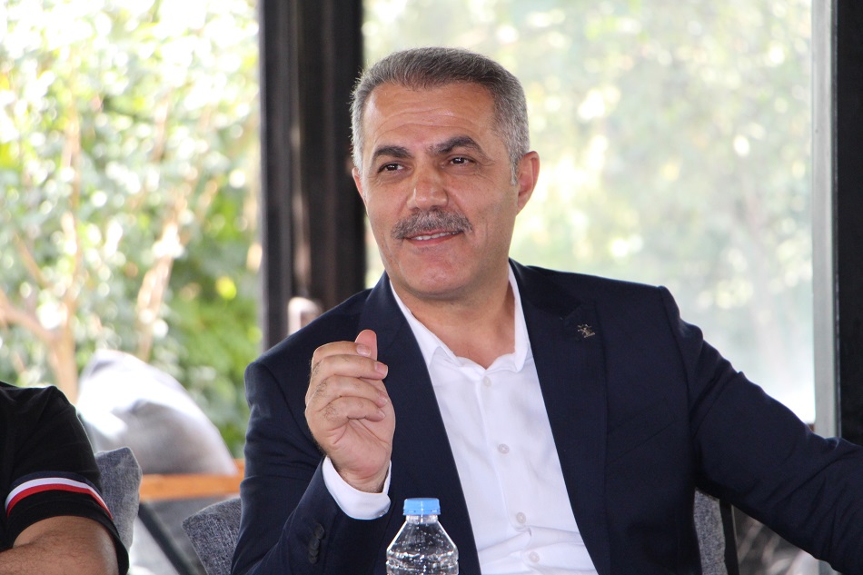 “Her çocuk iyi bir geleceği hak ediyor”