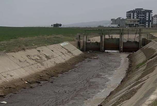 Bayındırlık ‘kötü’ kokuyor!