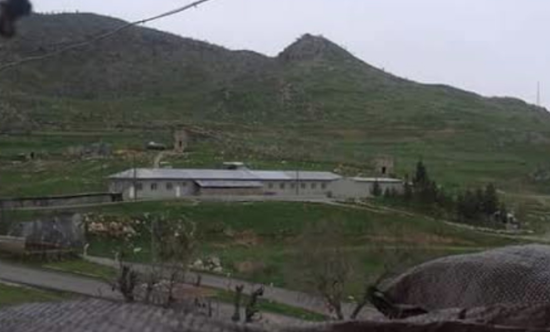 Karakolda yaşamına son verdi