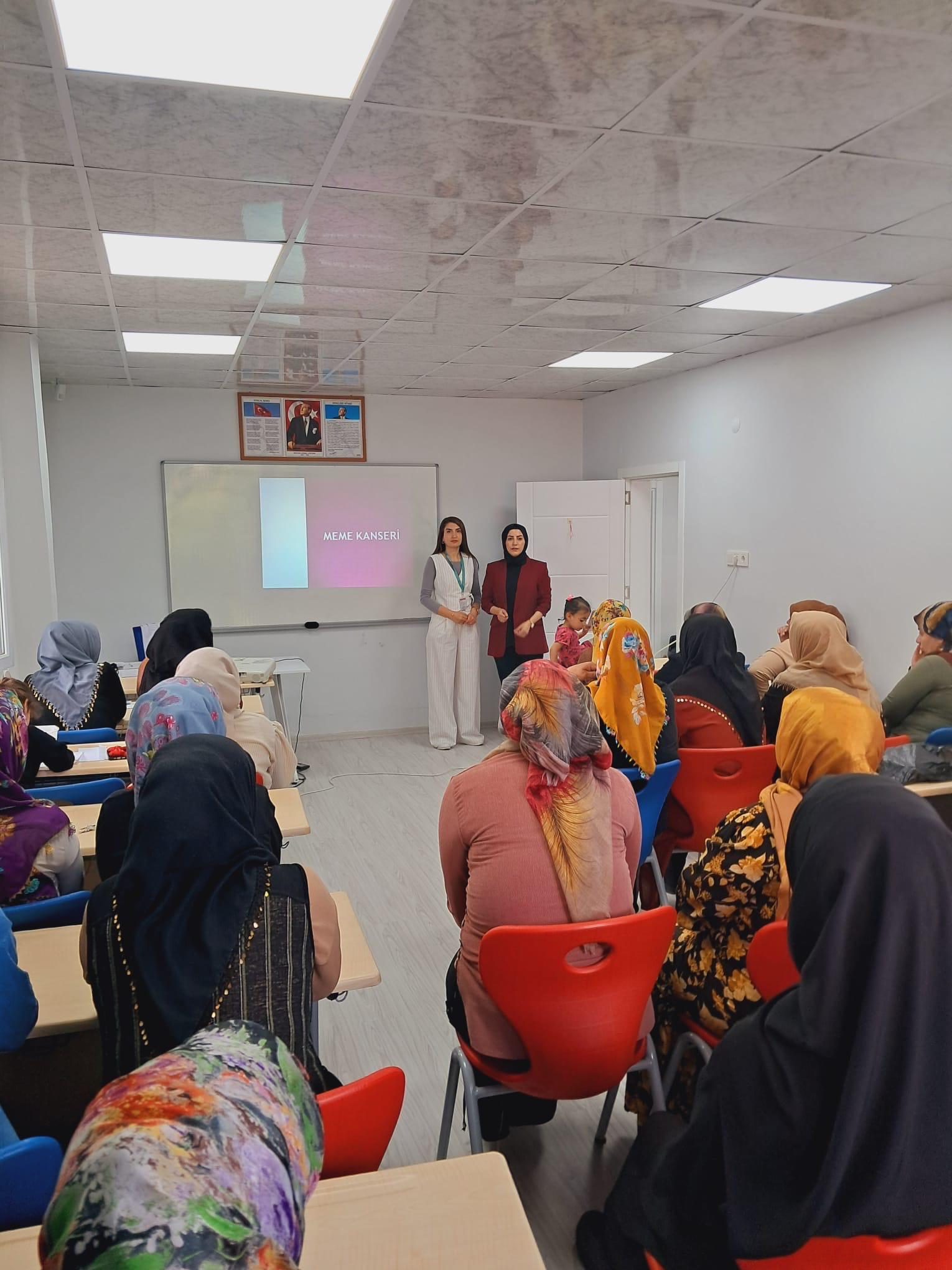 Kadınlara ‘Kanser Farkındalık Eğitimi’ verildi