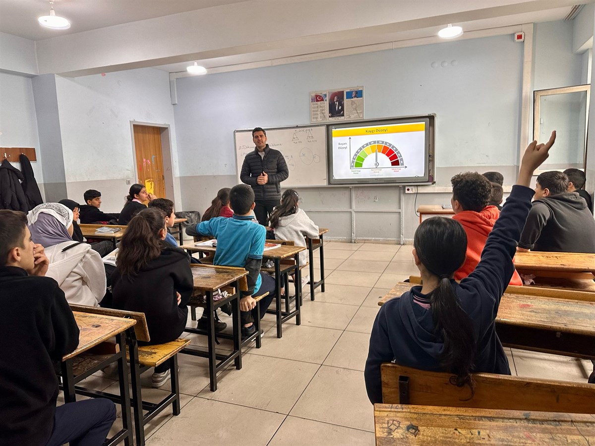 Öğrencilere sınav kaygısı eğitimi