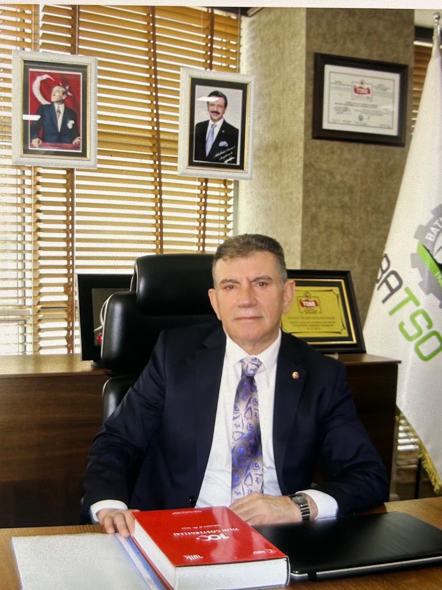 “Polisler huzur ve güvenliğimizin teminatıdır”