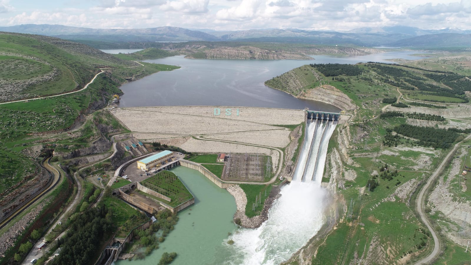 “Batman’a 48 milyar liralık tesisler inşa ettik”