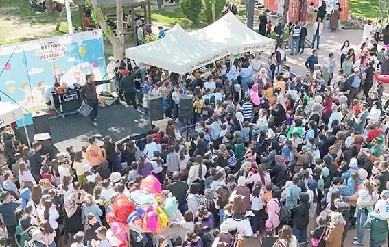 Belediyeden festival eleştirilerine yanıt