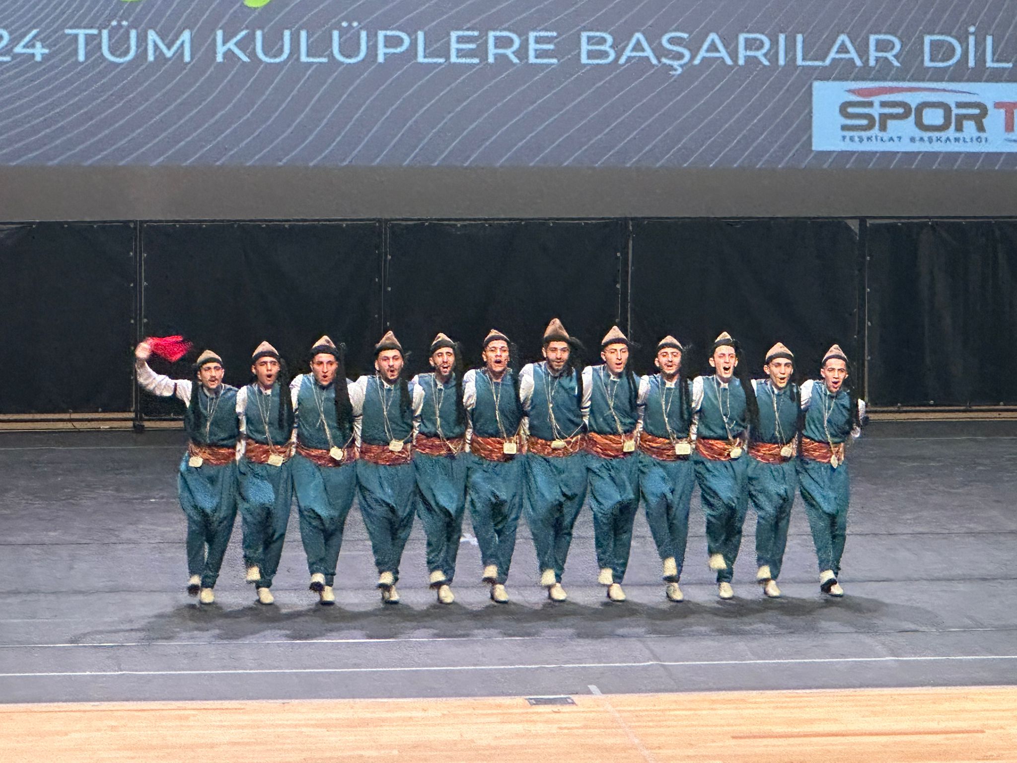 HALK OYUNLARI GRUP MÜSABAKALARI BATMAN’DA