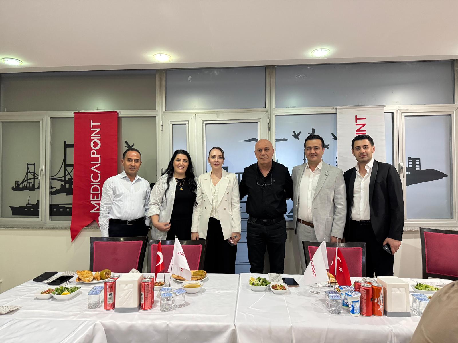 Hemşireler gününü kutladılar
