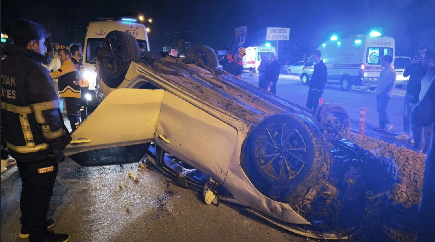 Kontrolden çıkan araç takla attı