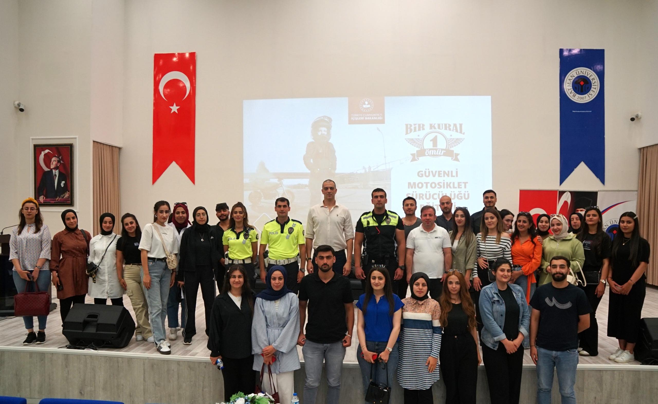 Motosiklet güvenliği masaya yatırıldı