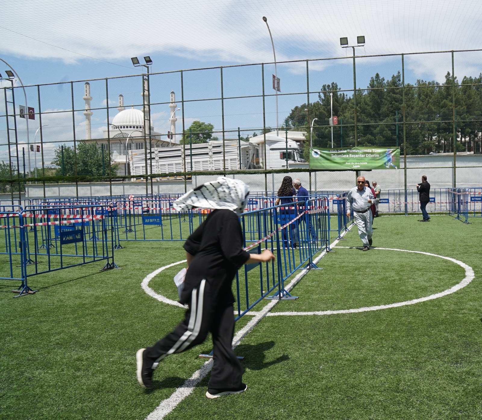 Öğrencilere Oryantiring eğitimi