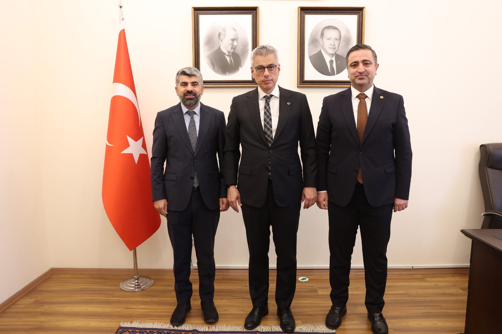 Sağlık Bakanı Memişoğlu ile görüştü