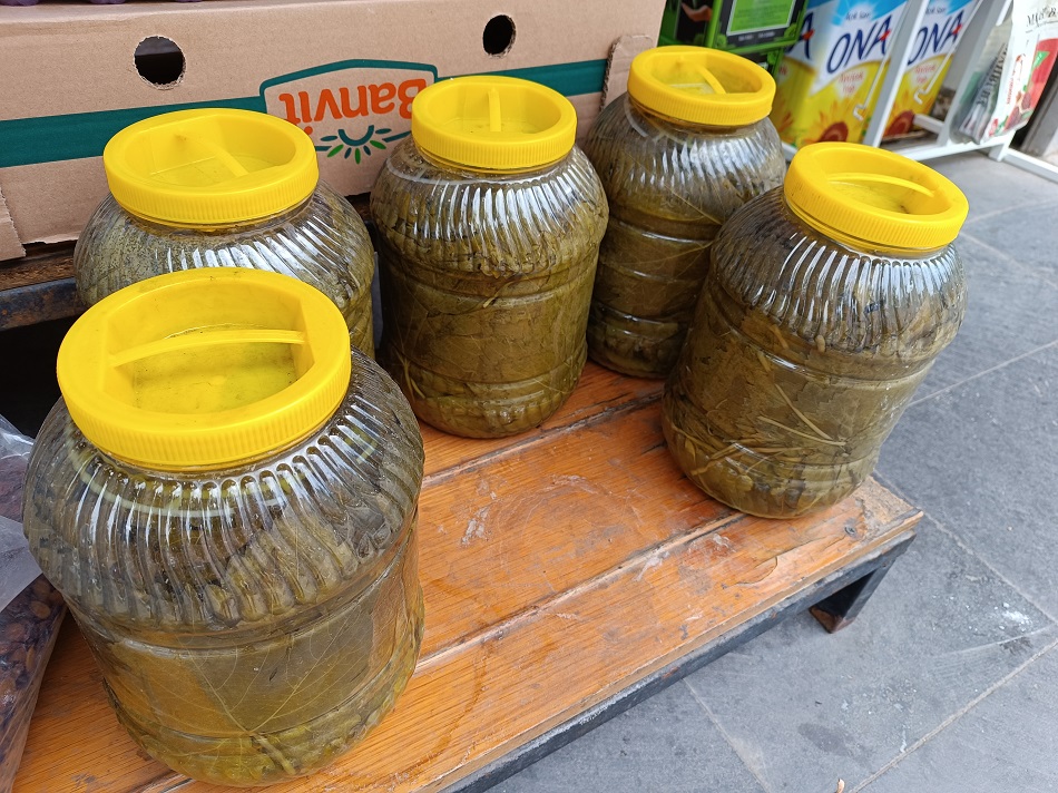 Salamura yapraklarına ilgi