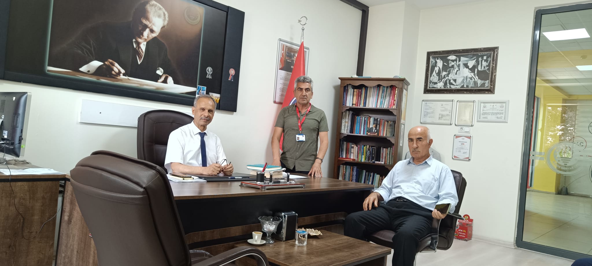Yazar Temel’den Erdal’a ziyaret