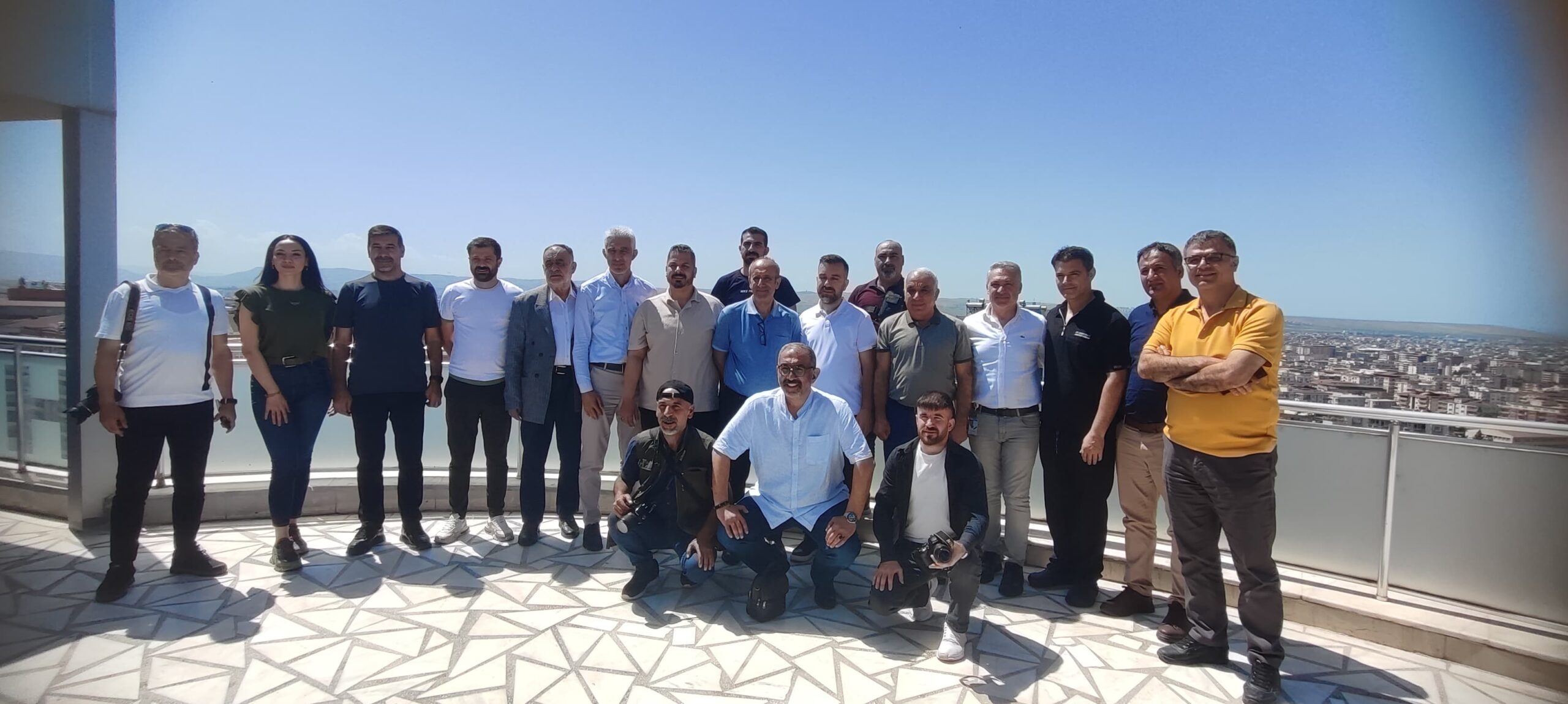 “Yeni teknolojileri kente taşıyoruz”