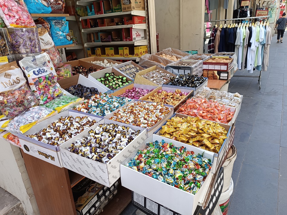 Bayram şekeri tezgahlarda yerini aldı