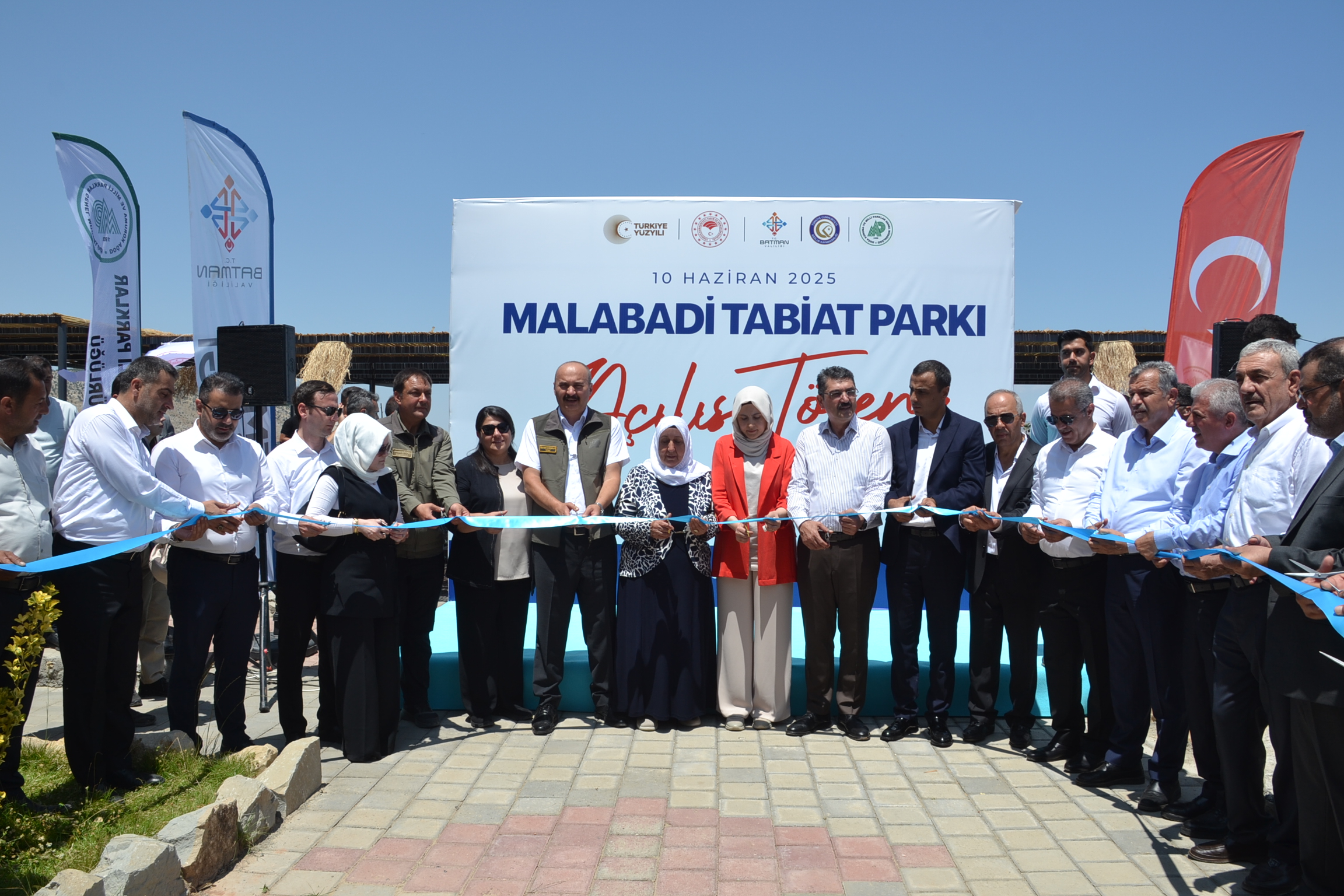 “Beş alanda turizm kenti olacağız”