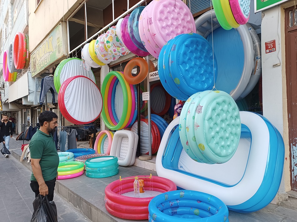 Plastik havuzlara yoğun ilgi