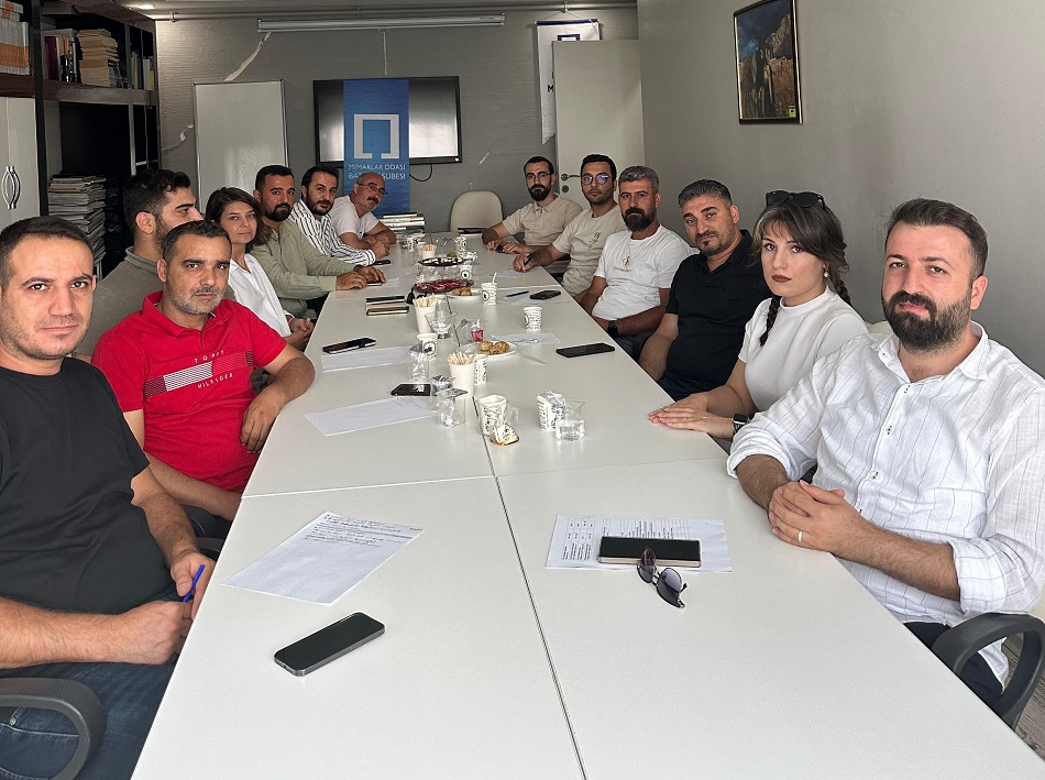 “Uydu Kent Projeleri şeffaf yürütülmüyor”