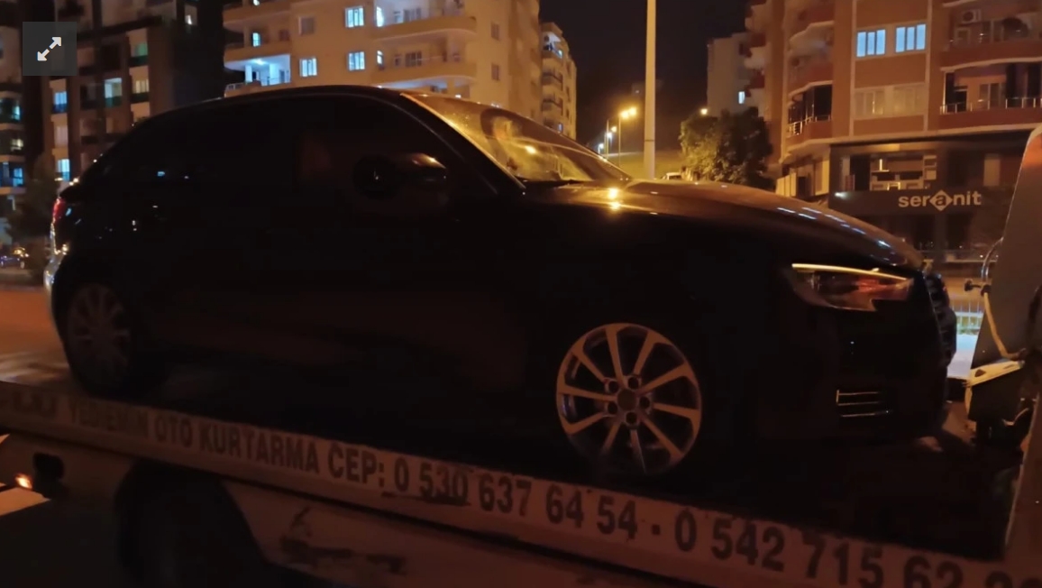 Yolun karşısına geçemedi