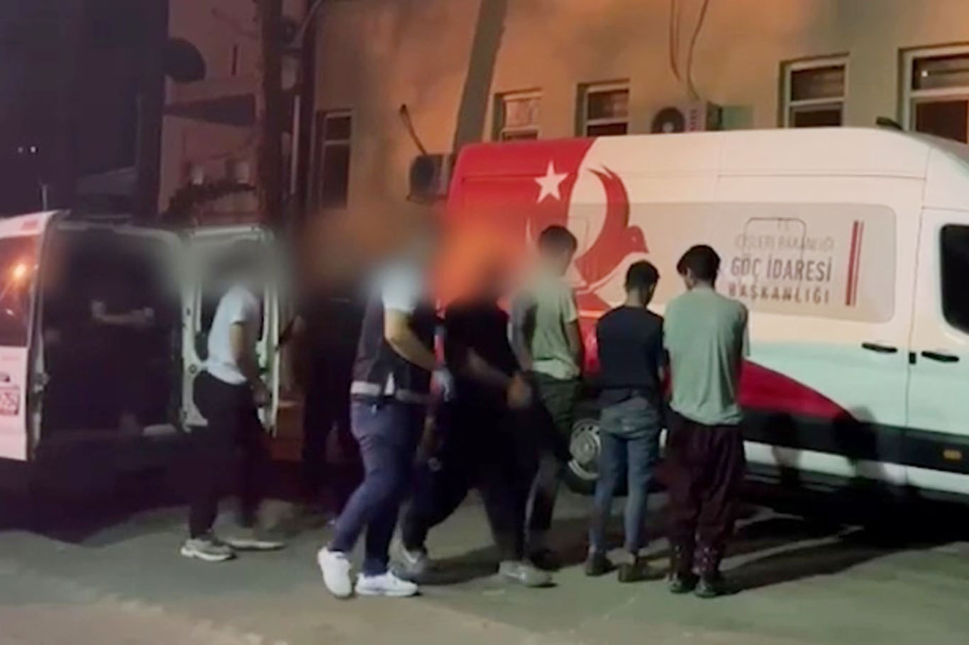 7 Düzensiz göçmen yakalandı