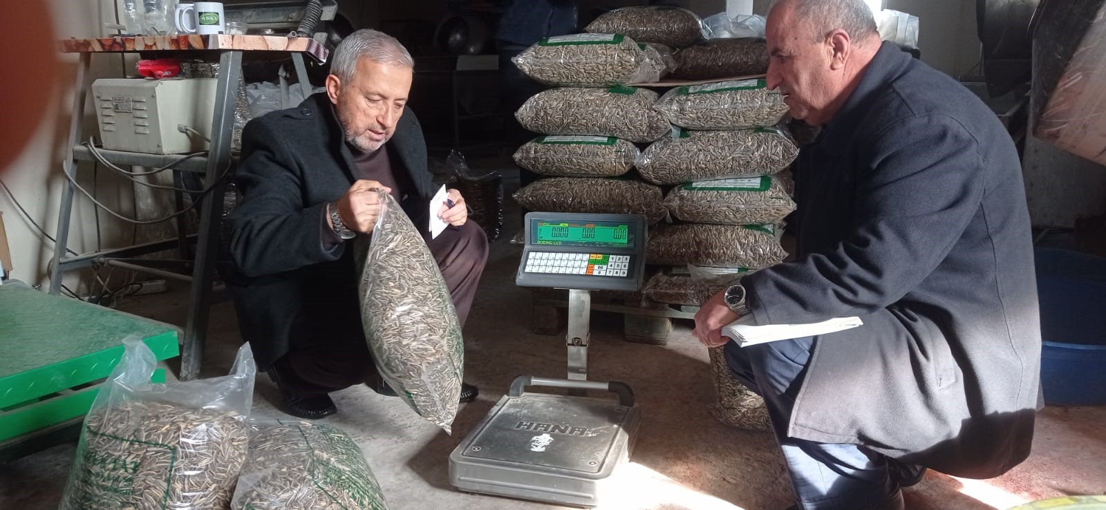 Hazır ambalajlı ürünler denetleniyor