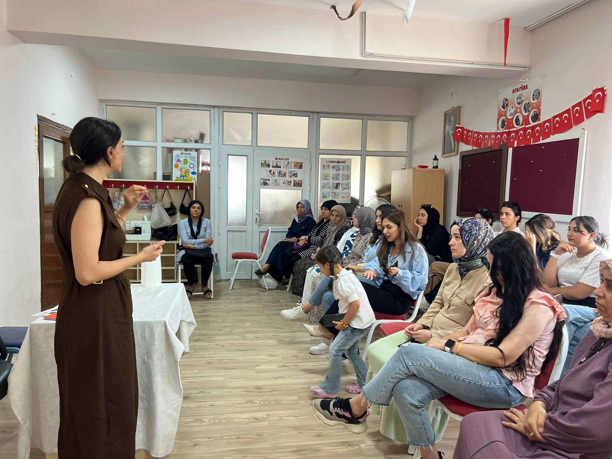 Kadınlara eğitim seferberliği