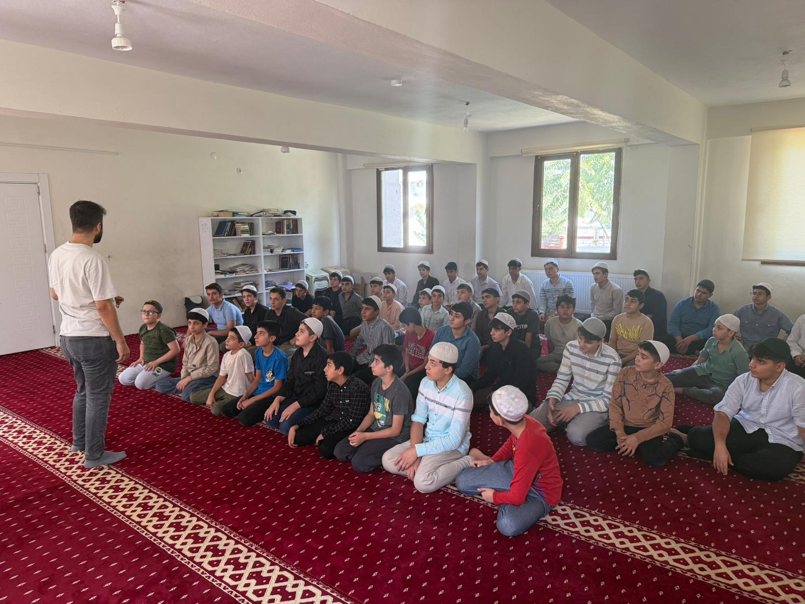 Öğrencilere teknoloji bağımlılığı eğitimi