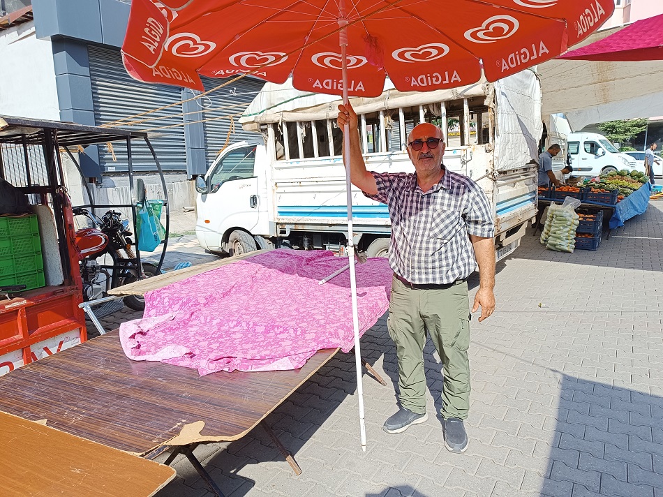 Sıcaklar pazar saatini değiştirdi