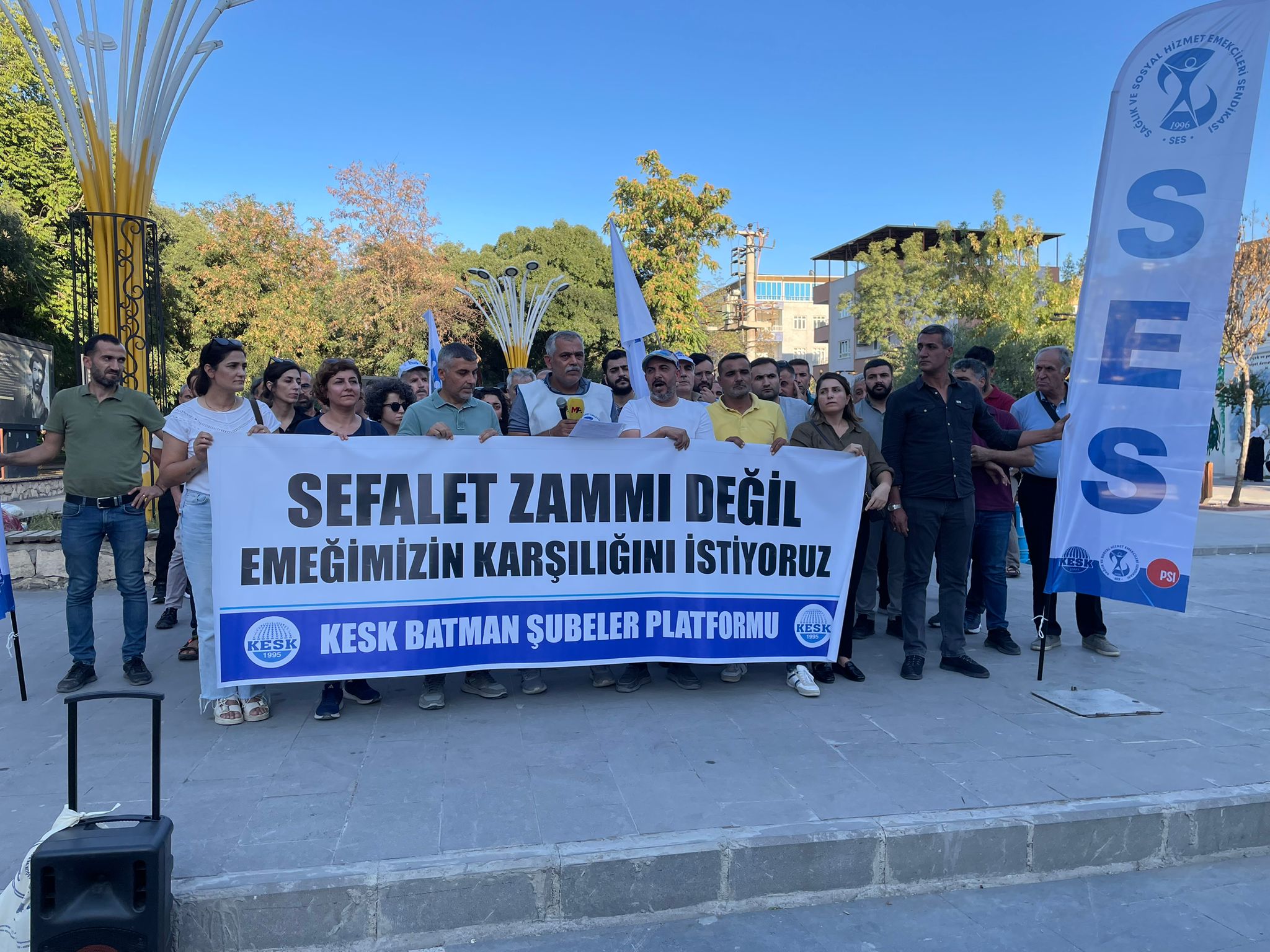 Emekçiler iş bırakıyor