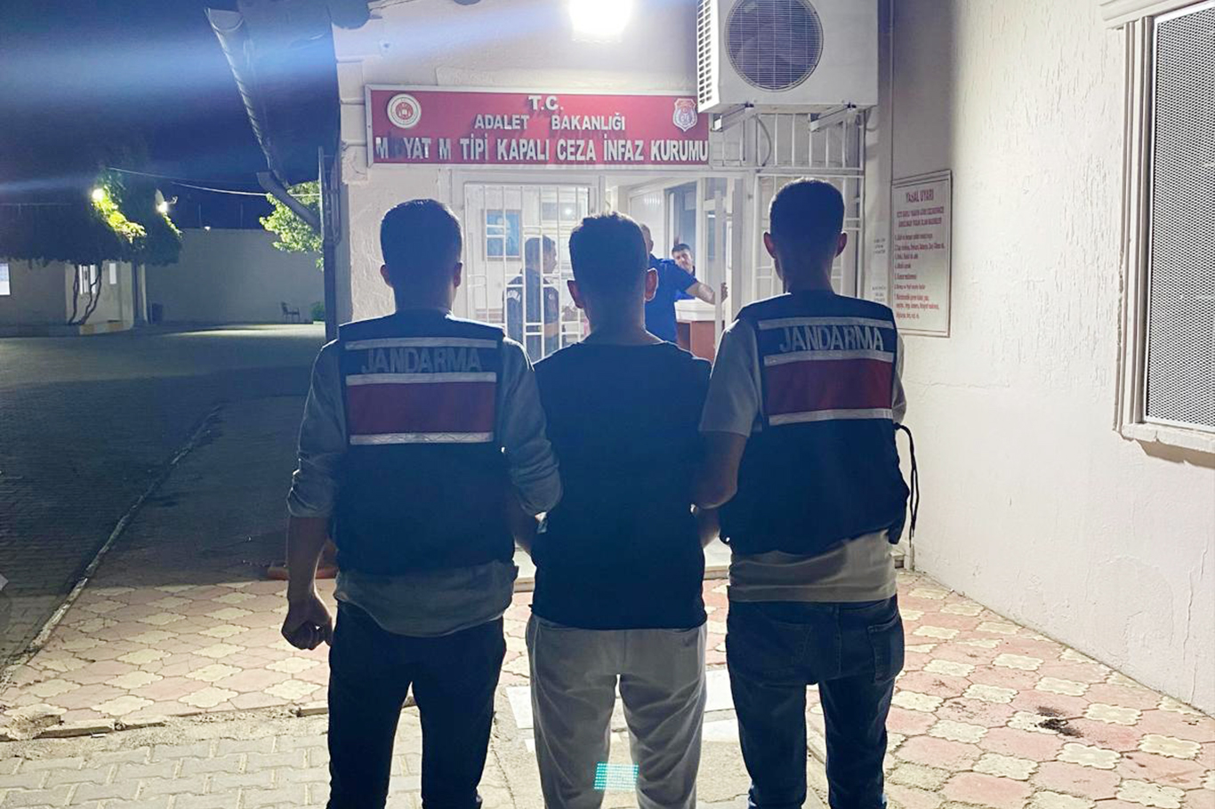 Firari hükümlü operasyonla yakalandı