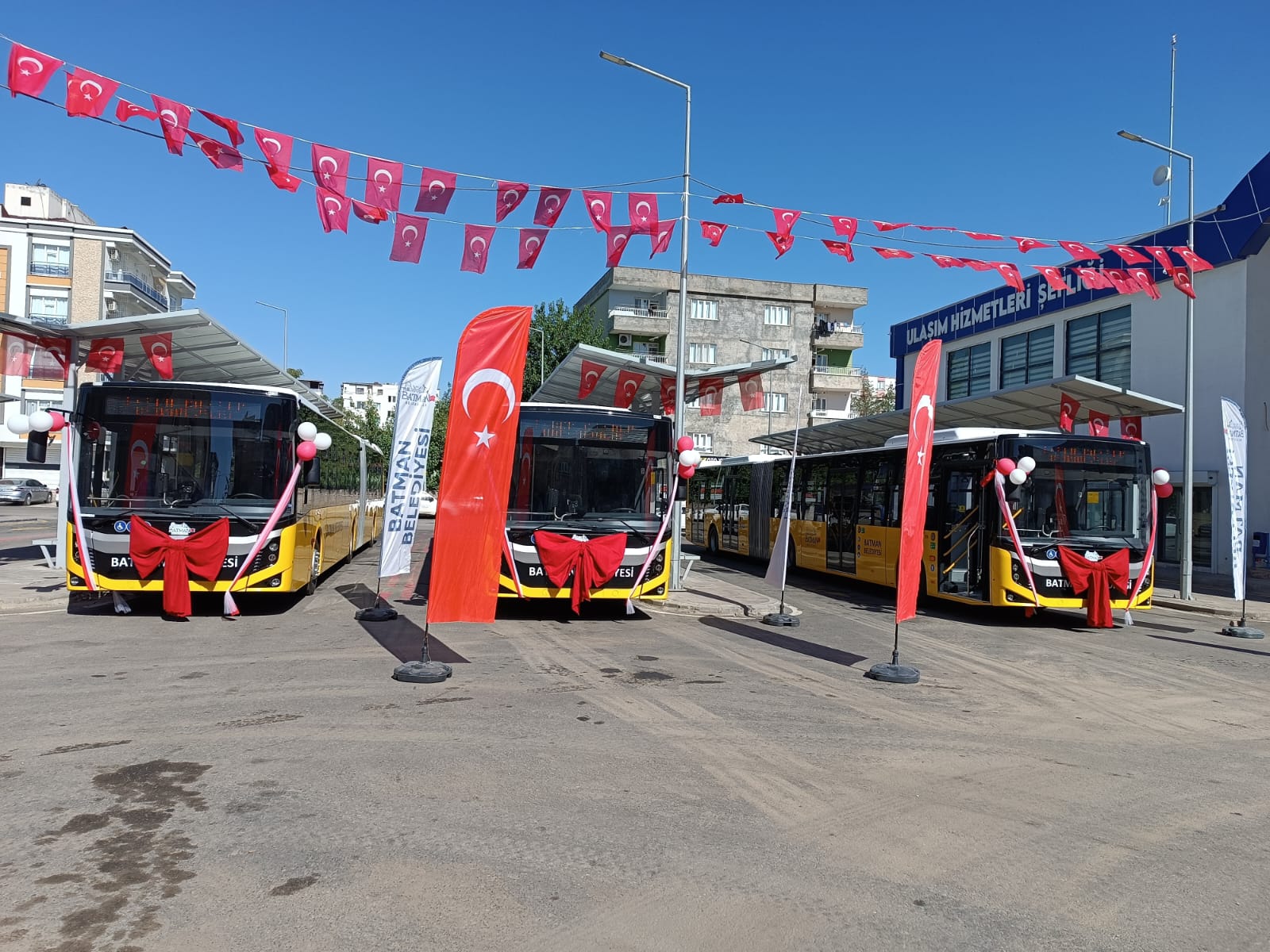 Körüklü otobüsler hizmete girdi