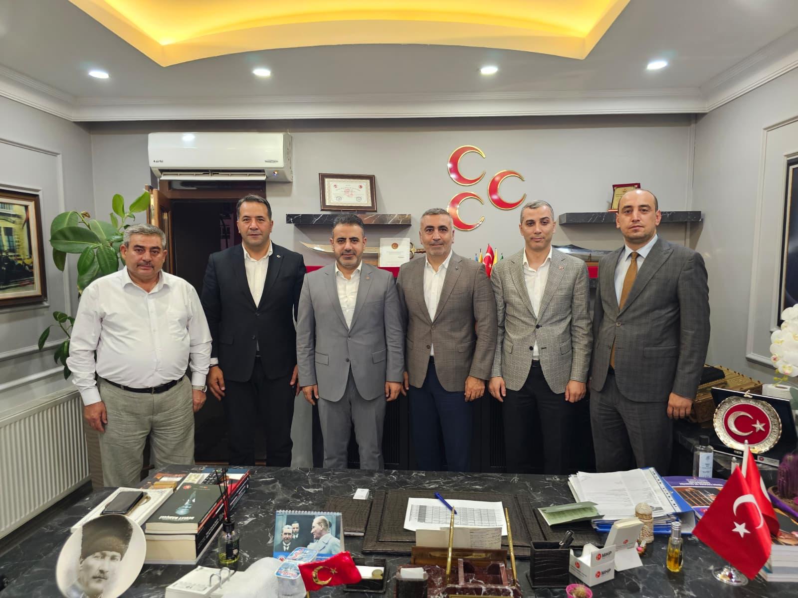 “Silahlar susacak, kalem konuşacak”