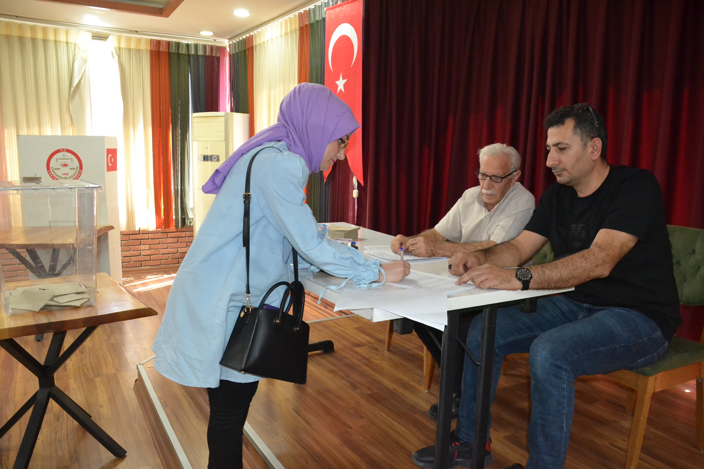 Eczacılar Odası kongreye gitti